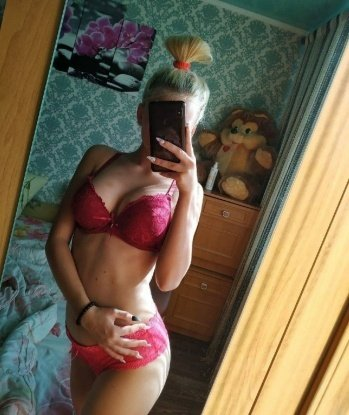 Люба, 23 года, 3 размер груди